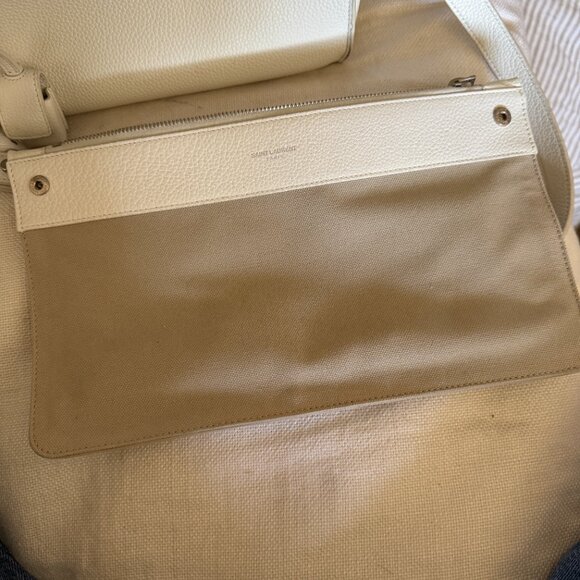 SAINT LAURENT SAC DE JOUR - Picture 3 of 11